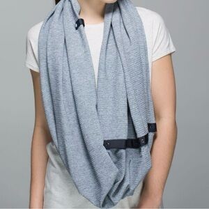 LULULEMON Reversible Stripe Vinyasa Scarf Heathered Blue Grey Rulu Fabric